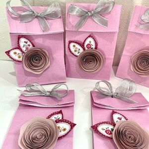 8 hand crafted flower gift bags